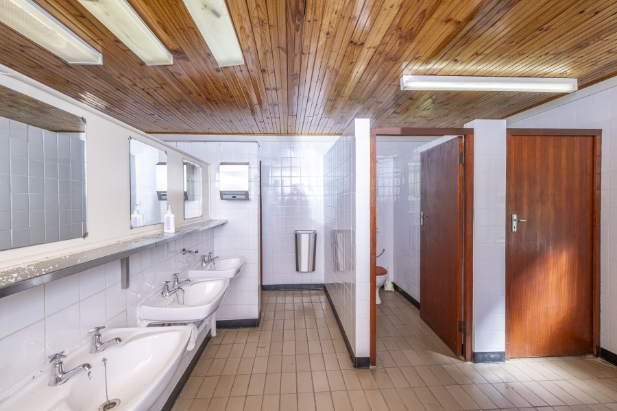 18 Bedroom Property for Sale in Stellenbosch Farms Western Cape
